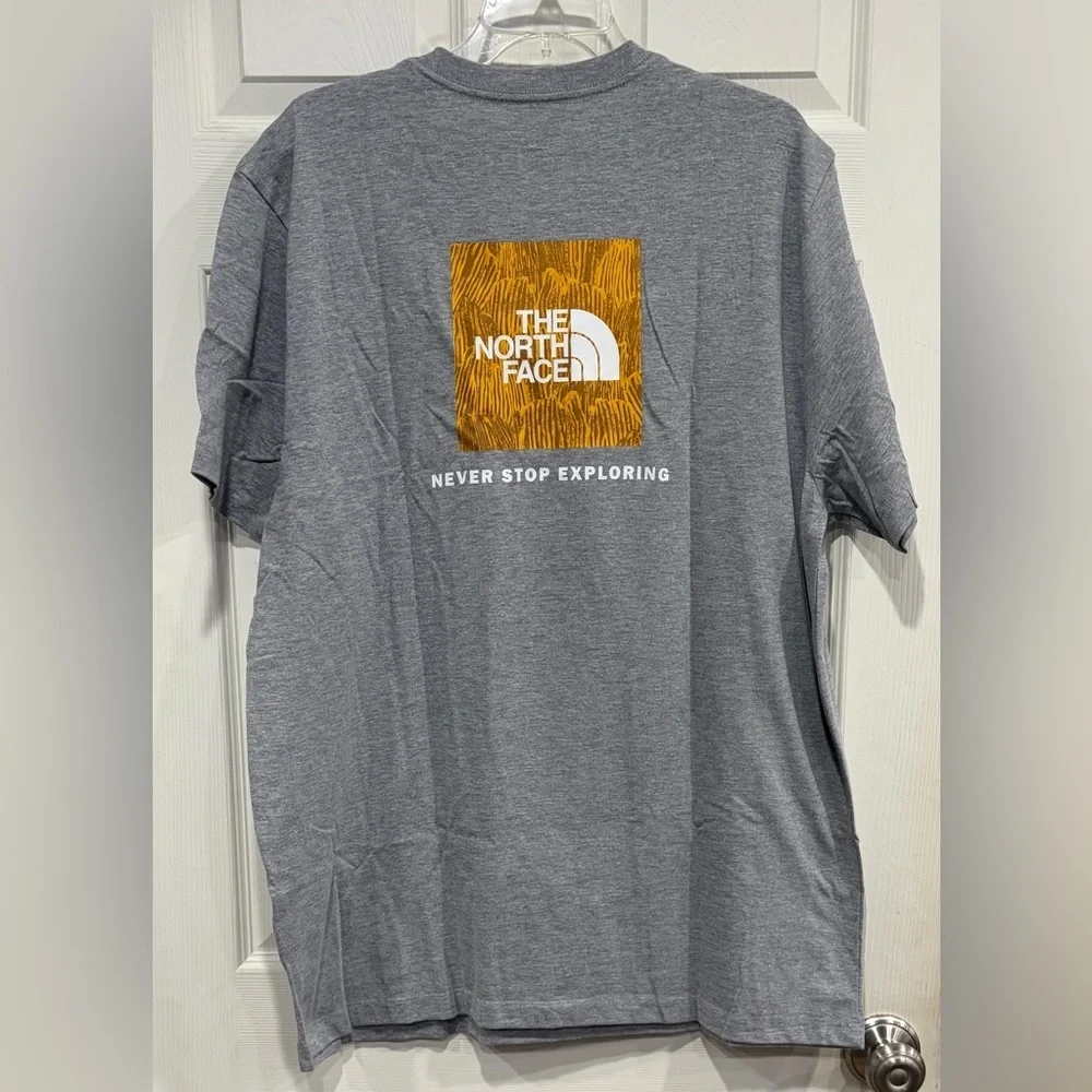 The North Face Men’s XL Evolution Regenerative Ink Box Short-Sleeve Tee Grey NWT